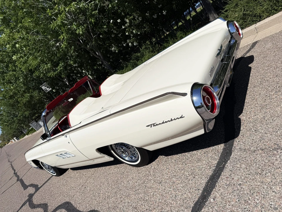 1963 Ford Thunderbird 3rd Gen - Image 13 of 31