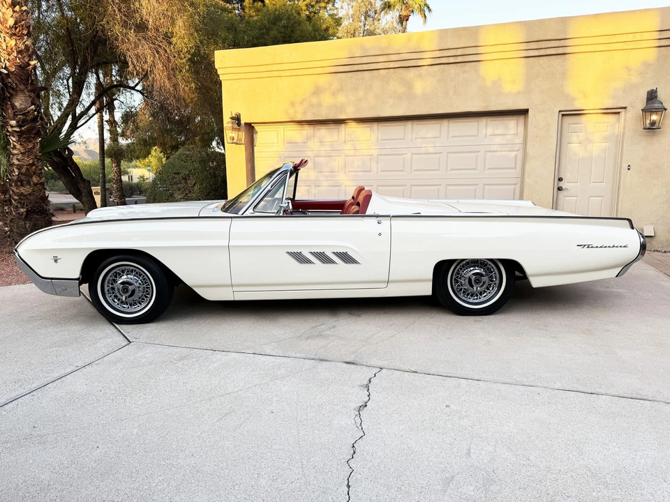 1963 Ford Thunderbird 3rd Gen - Image 12 of 31