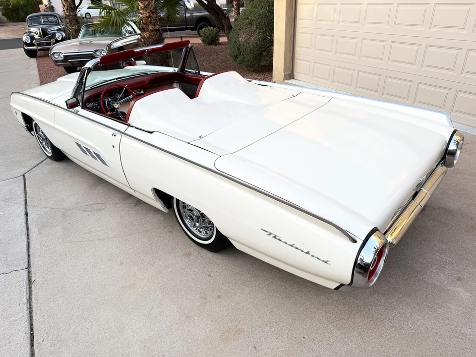 1963 Ford Thunderbird 3rd Gen - Image 16 of 31