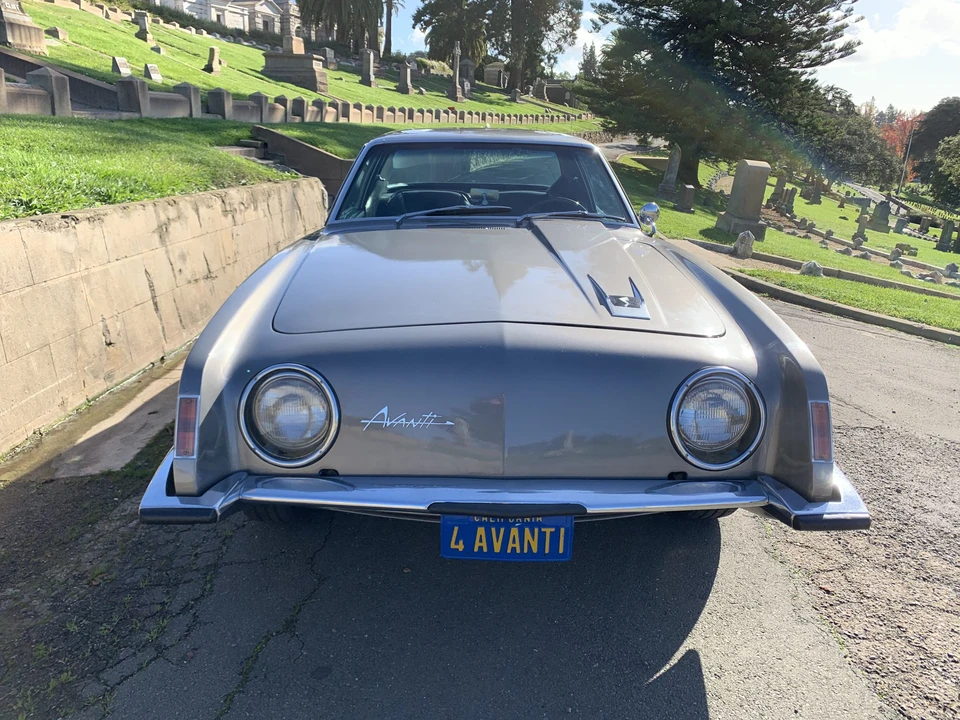 1964 Studebaker Avanti - Image 5 of 31
