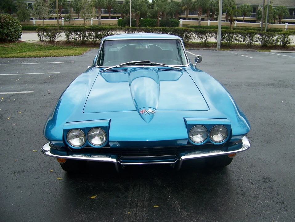 1965 Chevrolet Corvette C2 - Image 29 of 31