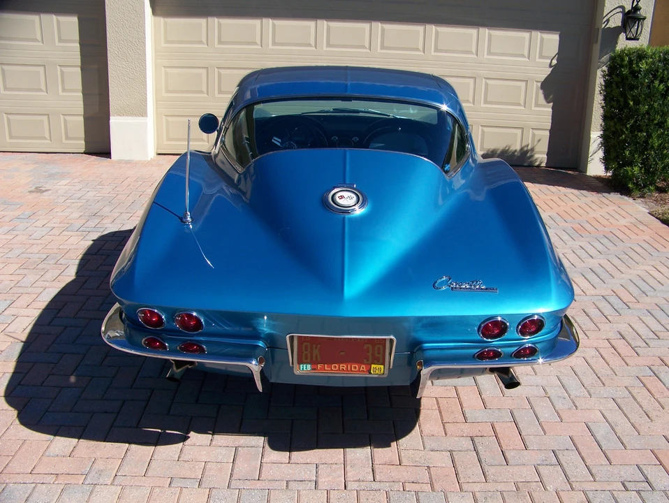 1965 Chevrolet Corvette C2 - Image 25 of 31