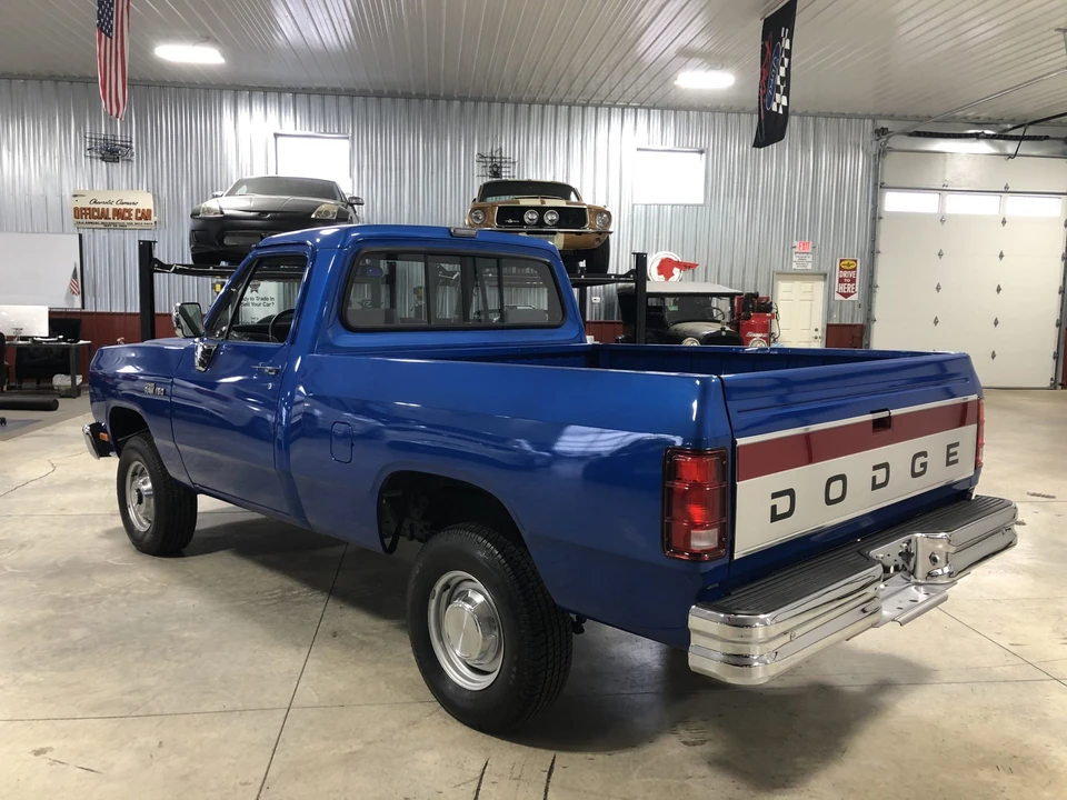 1993 Dodge Ram 1st Gen - Image 23 of 31