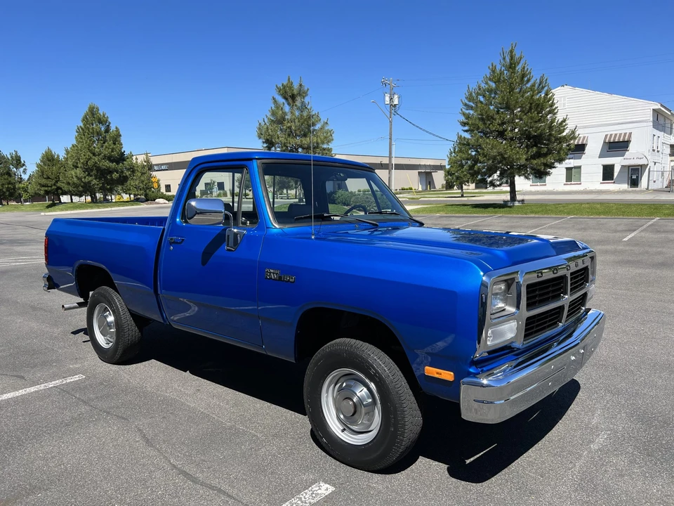 1993 Dodge Ram 1st Gen - Image 2 of 31