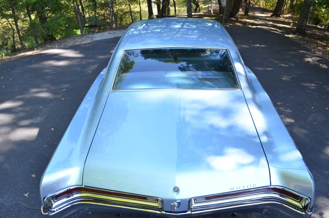 1967 Buick LeSabre - Image 26 of 31