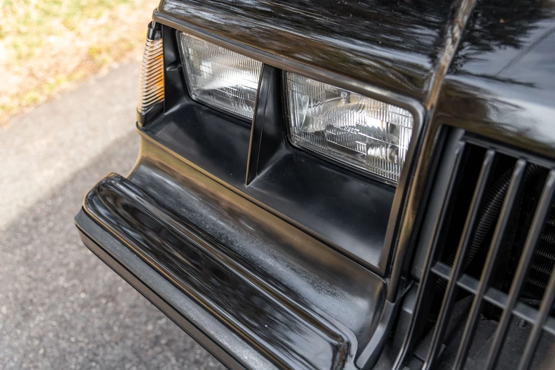 1987 Buick Grand National GNX - Image 18 of 31