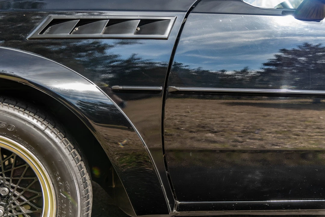 1987 Buick Grand National GNX - Image 27 of 31