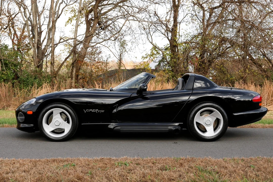 1993 Dodge Viper 1st Gen - Image 5 of 31