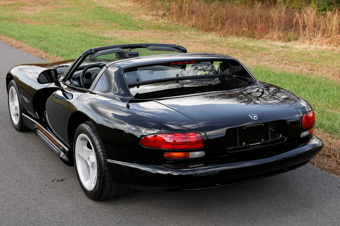 1993 Dodge Viper 1st Gen - Image 9 of 31