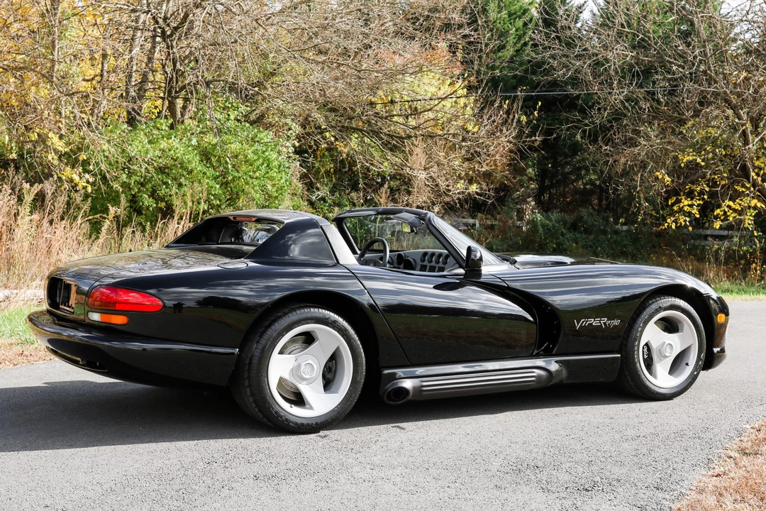 1993 Dodge Viper 1st Gen - Image 12 of 31