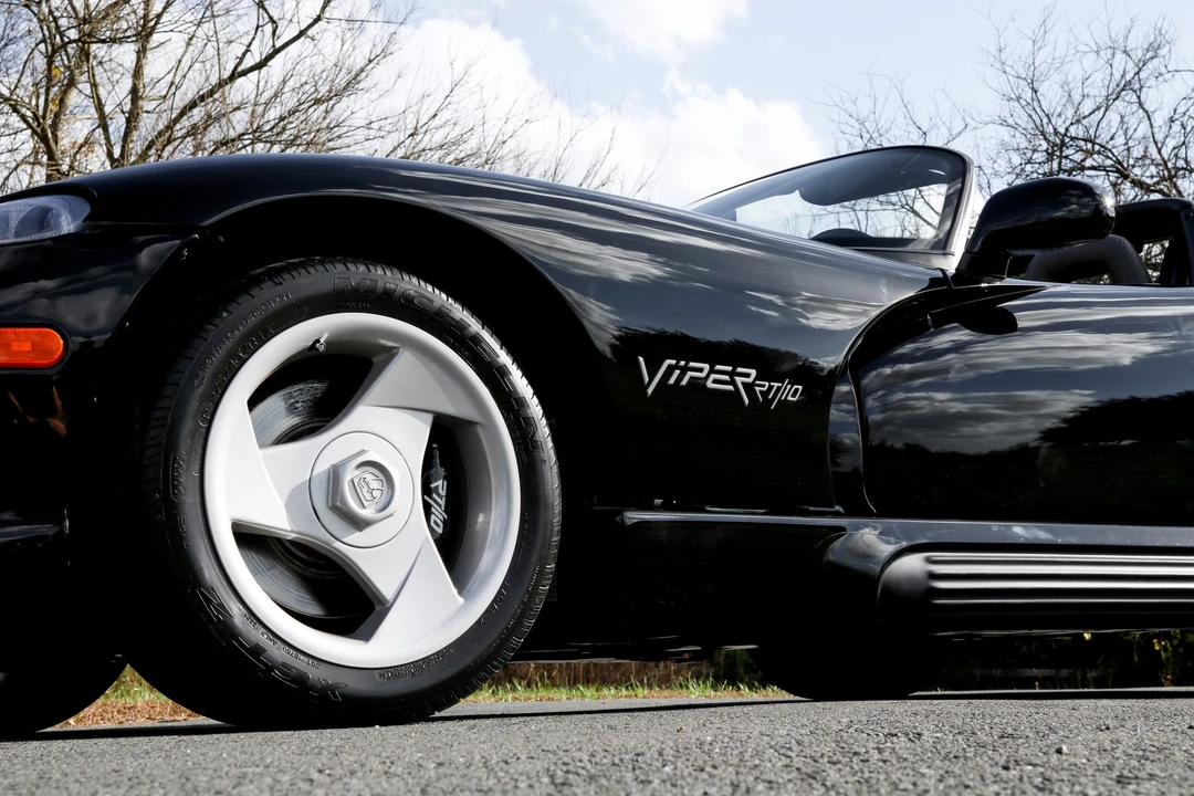 1993 Dodge Viper 1st Gen - Image 31 of 31