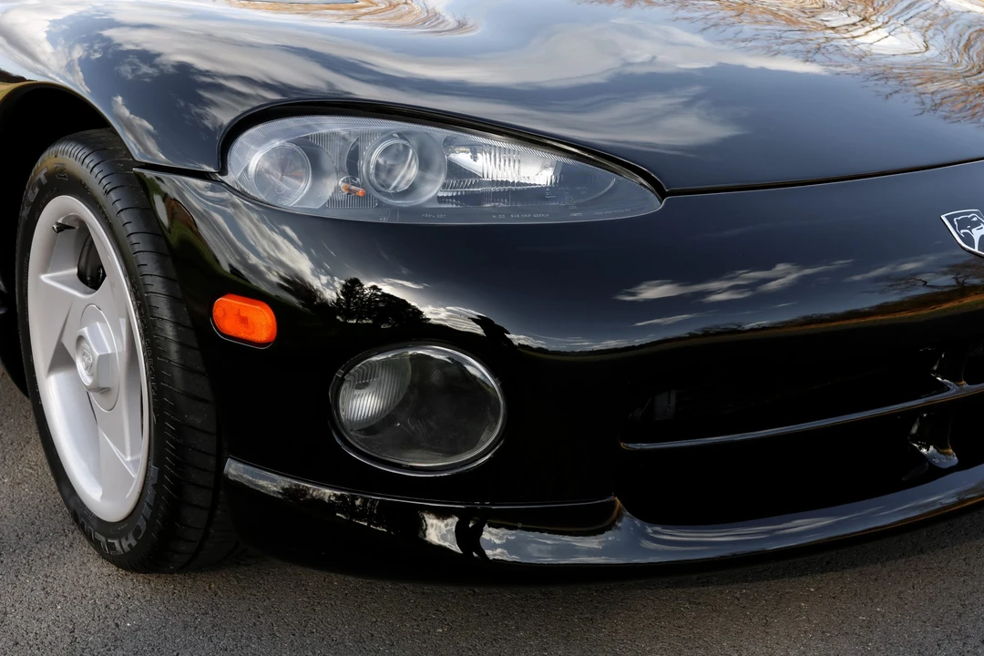 1993 Dodge Viper 1st Gen - Image 28 of 31