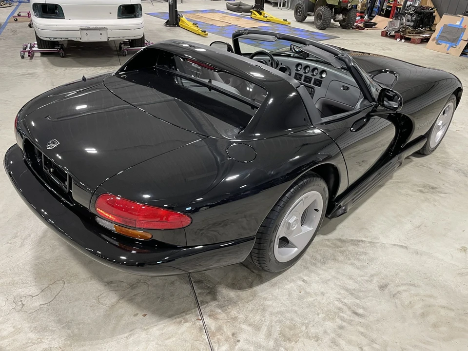 1993 Dodge Viper 1st Gen - Image 23 of 31