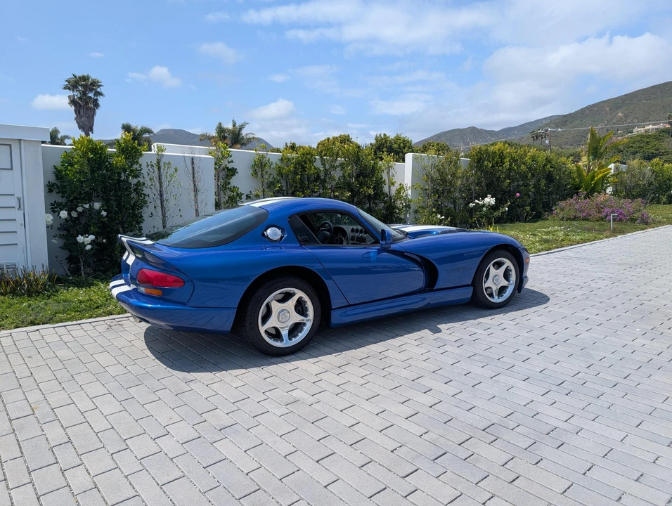 1997 Dodge Viper GTS 2nd Gen - Image 14 of 31