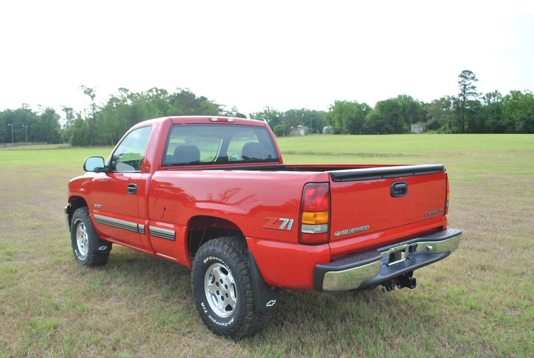 2000 Chevrolet Silverado 1st Gen - Image 7 of 31