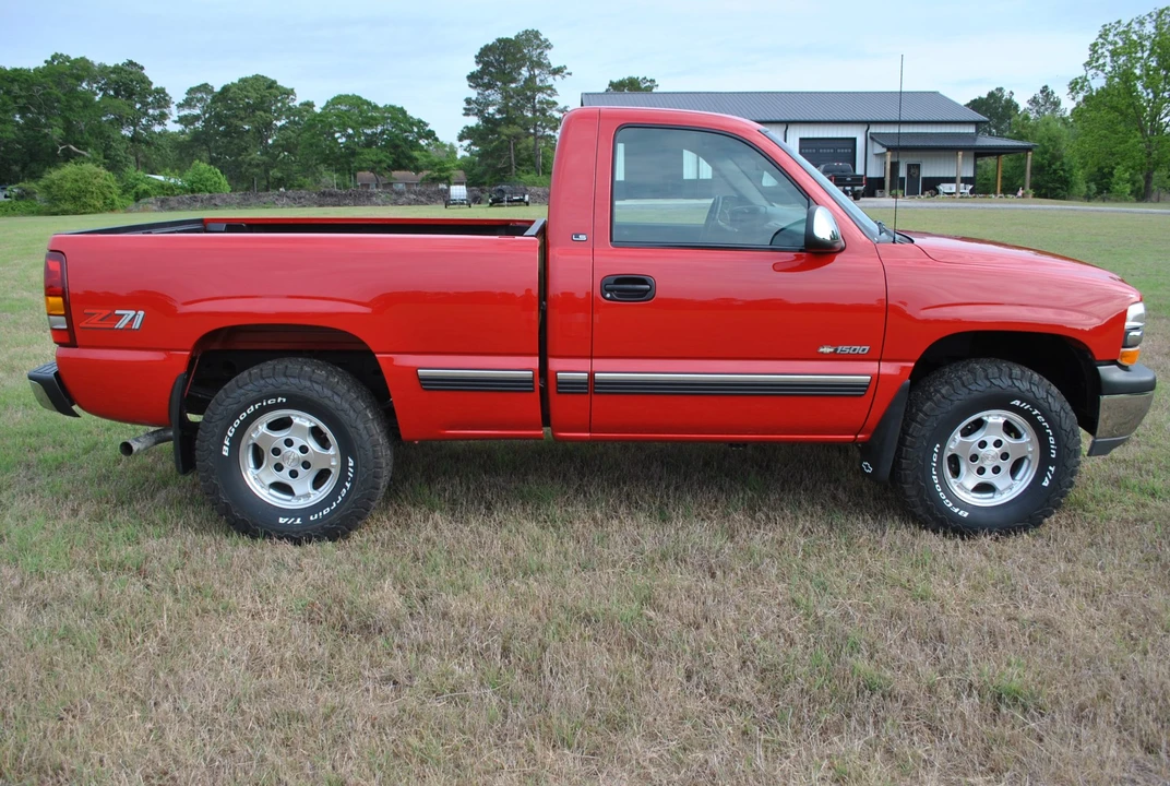 2000 Chevrolet Silverado 1st Gen - Image 12 of 31