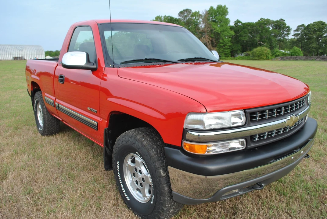 2000 Chevrolet Silverado 1st Gen - Image 14 of 31