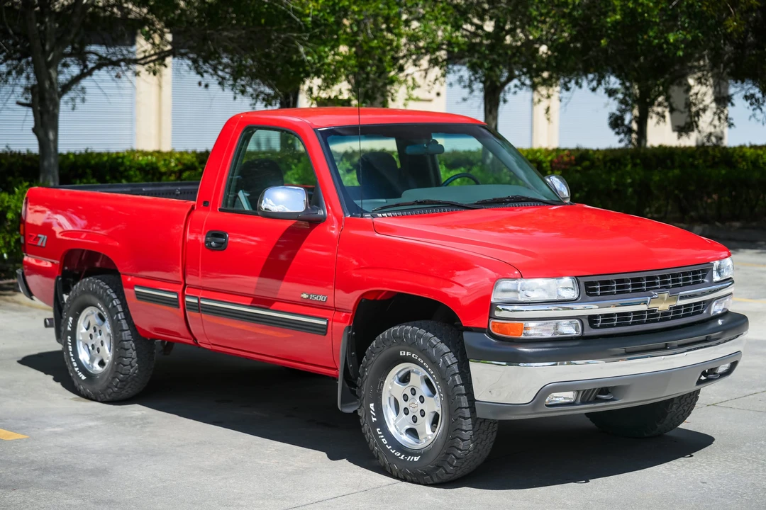 2000 Chevrolet Silverado 1st Gen - Image 13 of 31