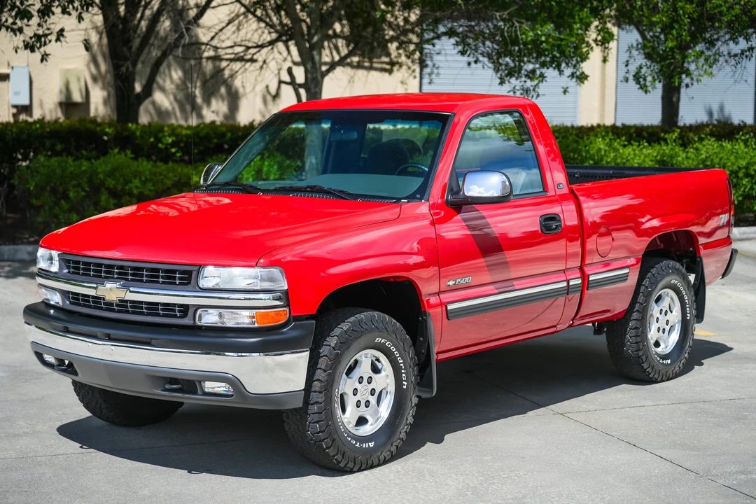 2000 Chevrolet Silverado 1st Gen - Image 4 of 31
