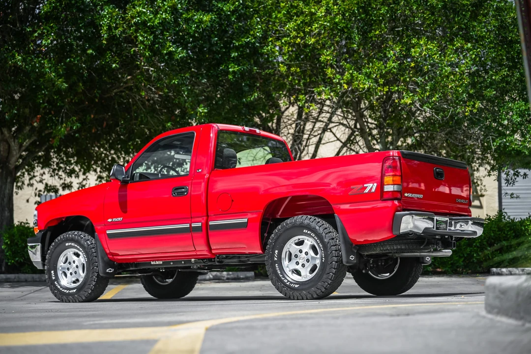 2000 Chevrolet Silverado 1st Gen - Image 24 of 31
