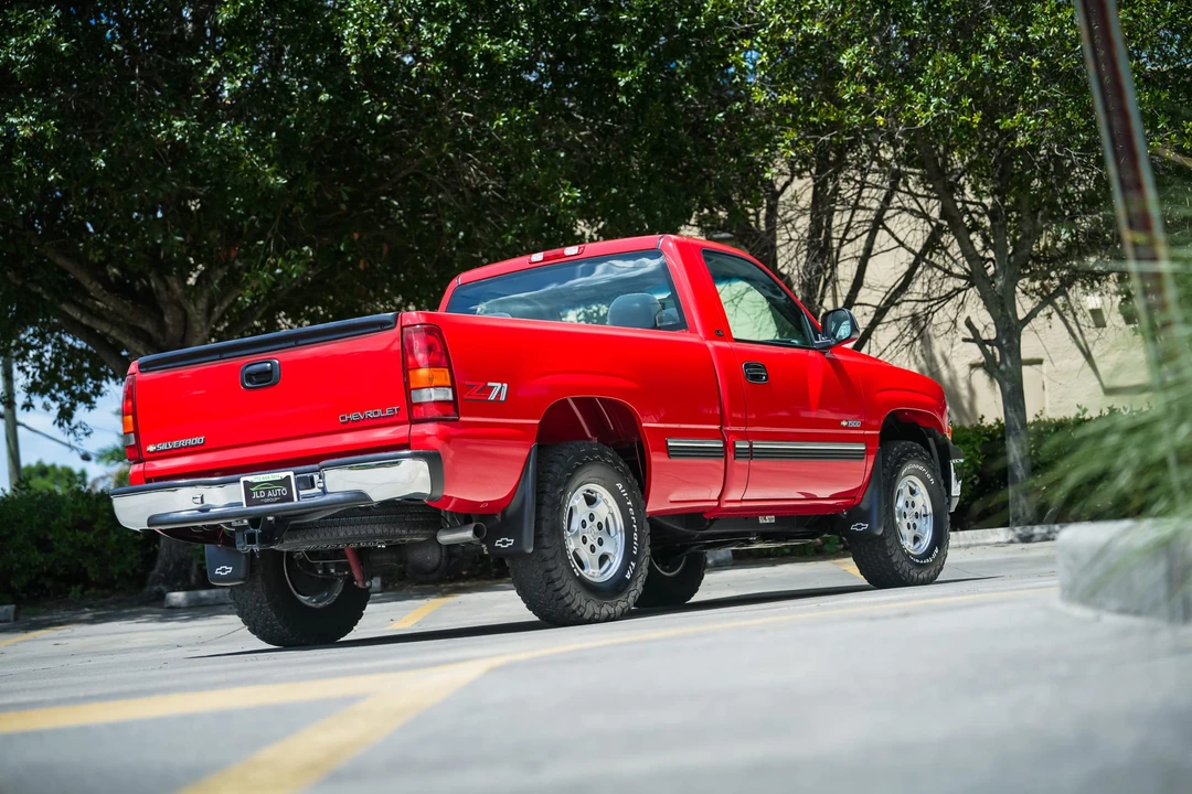 2000 Chevrolet Silverado 1st Gen - Image 18 of 31