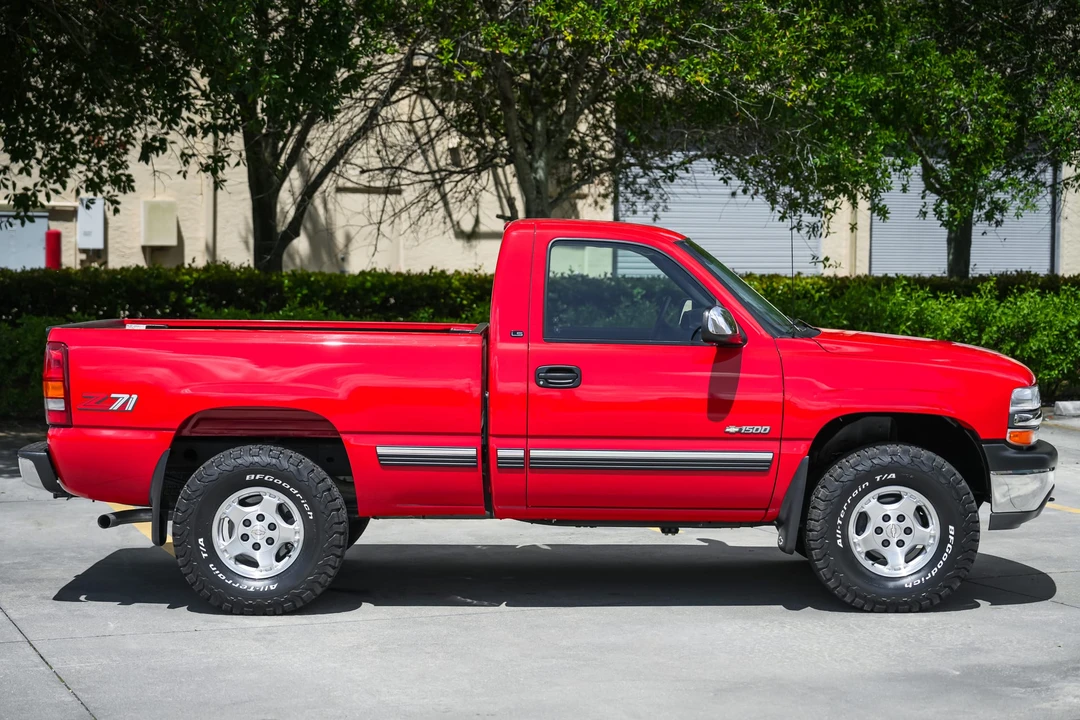 2000 Chevrolet Silverado 1st Gen - Image 14 of 31