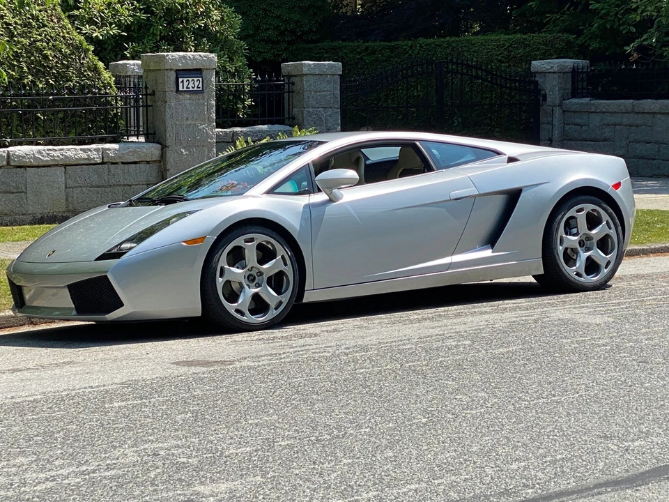 2004 Lamborghini Gallardo - Image 23 of 31