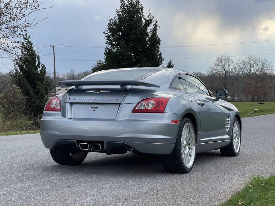 2005 Chrysler Crossfire - Image 22 of 31