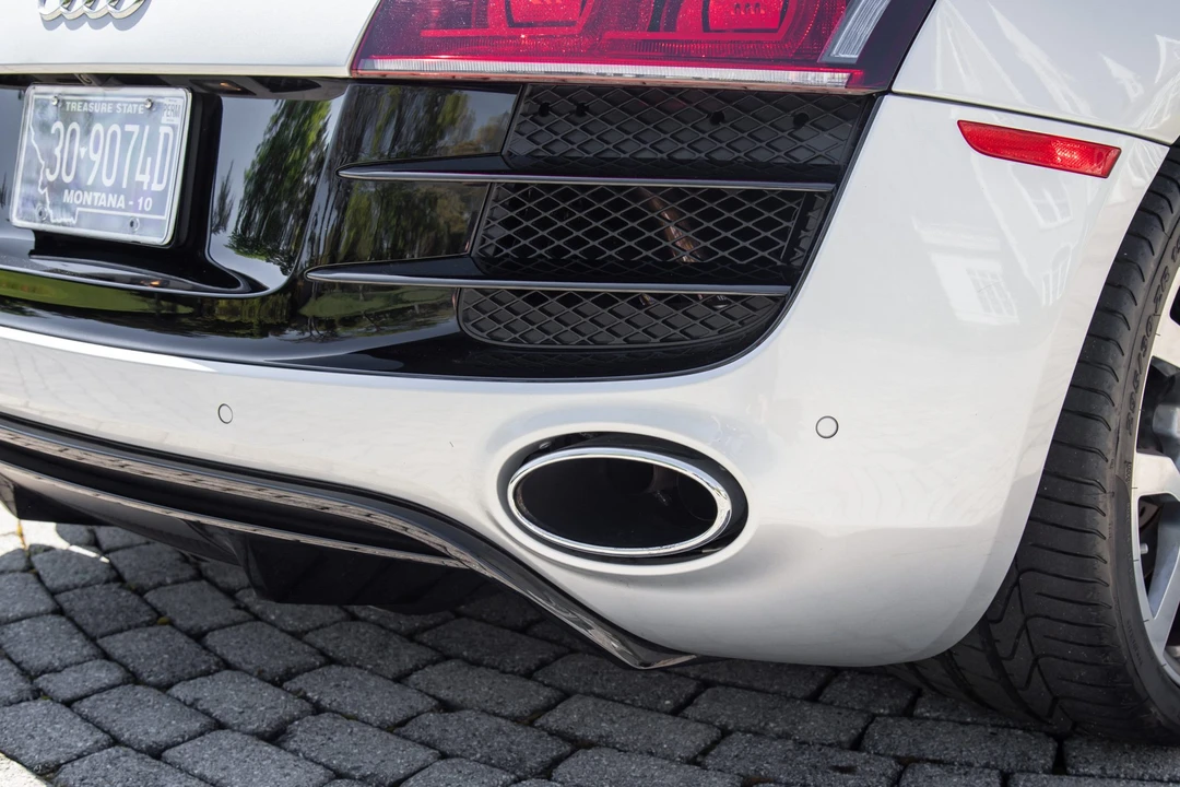 2010 Audi 42 R8 - Image 17 of 31