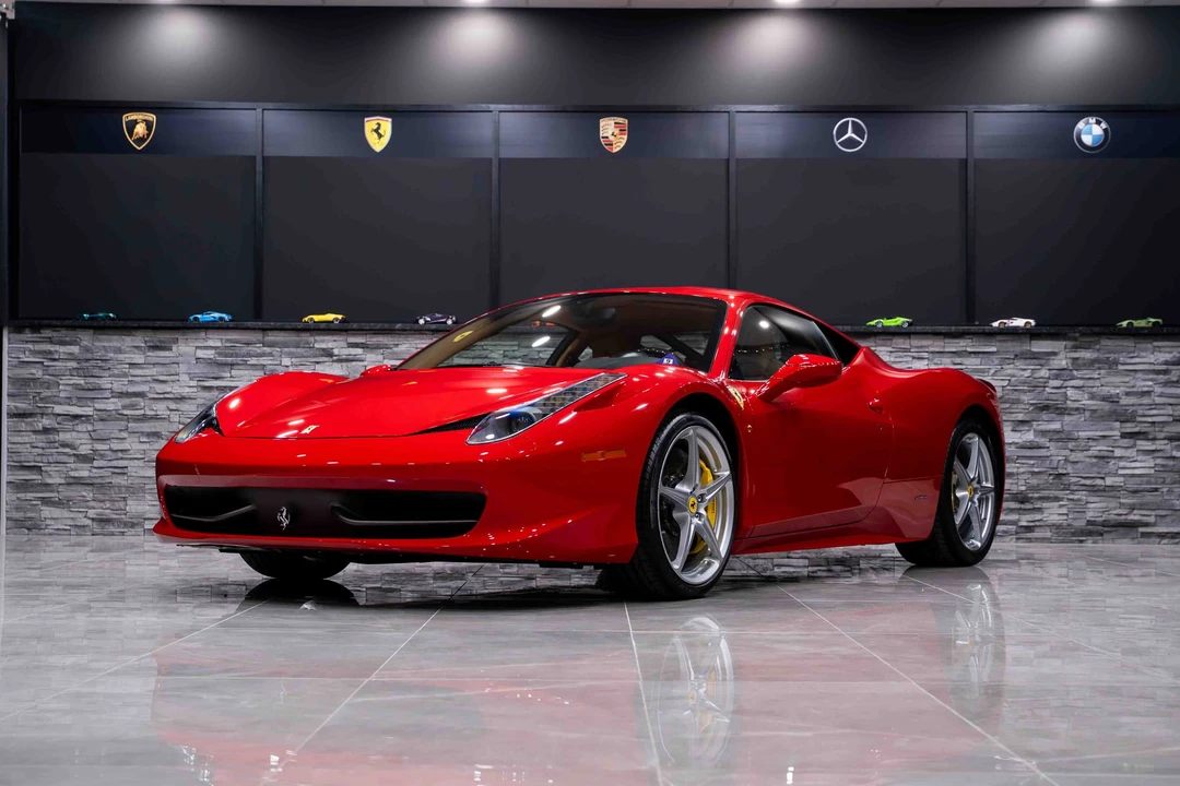 2014 Ferrari 458 Italia - Image 2 of 31