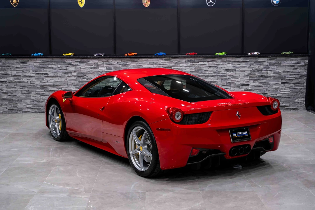 2014 Ferrari 458 Italia - Image 25 of 31