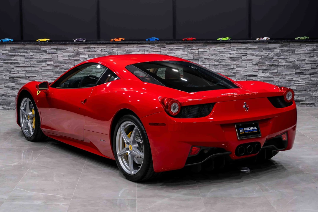 2014 Ferrari 458 Italia - Image 28 of 31