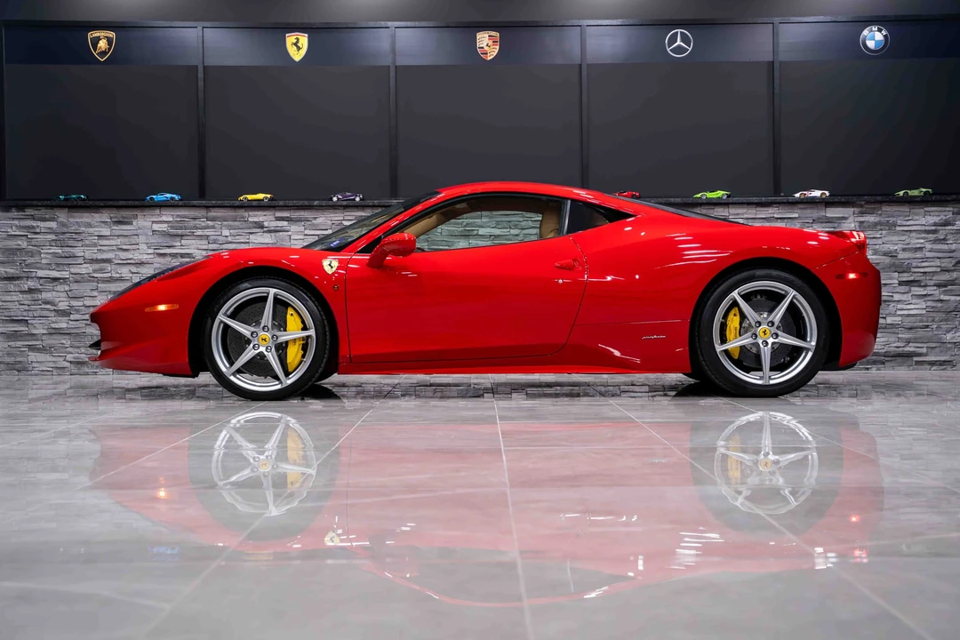 2014 Ferrari 458 Italia - Image 19 of 31