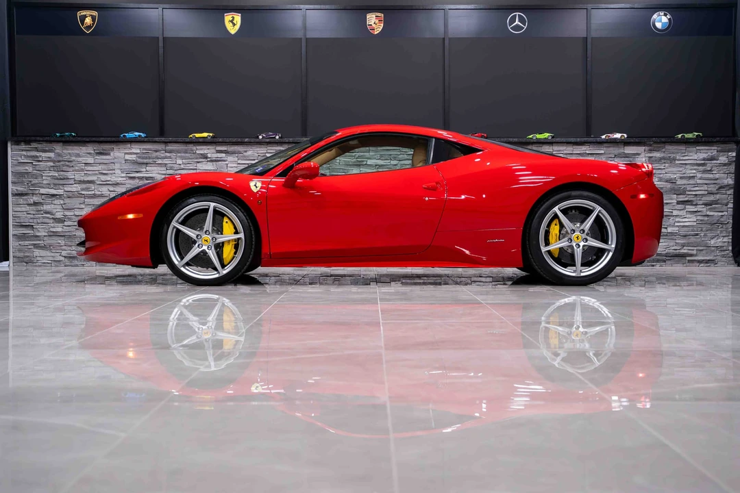2014 Ferrari 458 Italia - Image 22 of 31