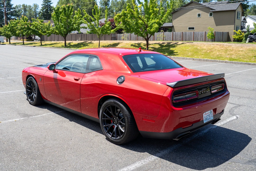 2015 Dodge Challenger SRT Hellcat 3rd Gen - Image 13 of 31