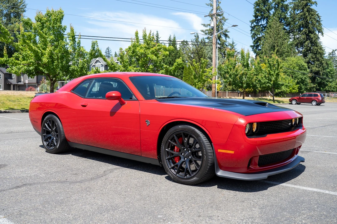 2015 Dodge Challenger SRT Hellcat 3rd Gen - Image 6 of 31