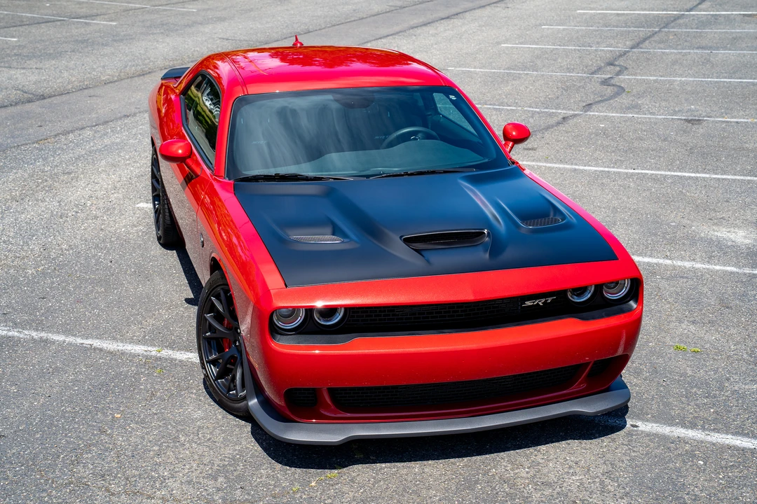 2015 Dodge Challenger SRT Hellcat 3rd Gen - Image 5 of 31