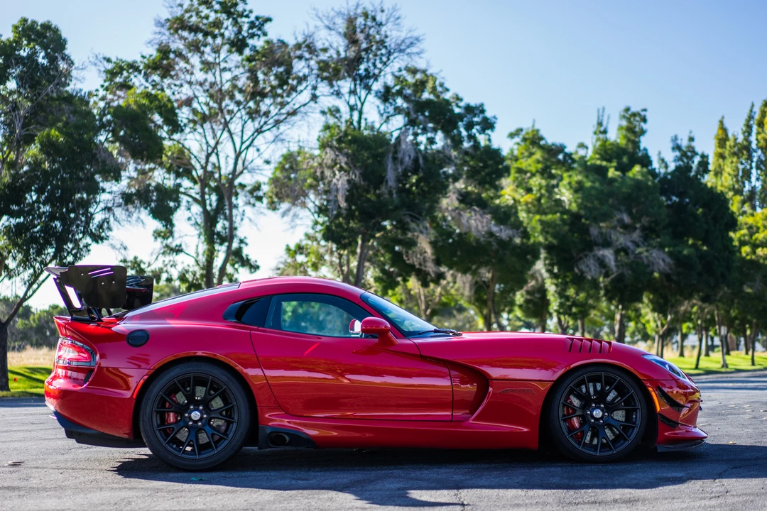 2016 Dodge Viper ACR 5th Gen - Image 15 of 31
