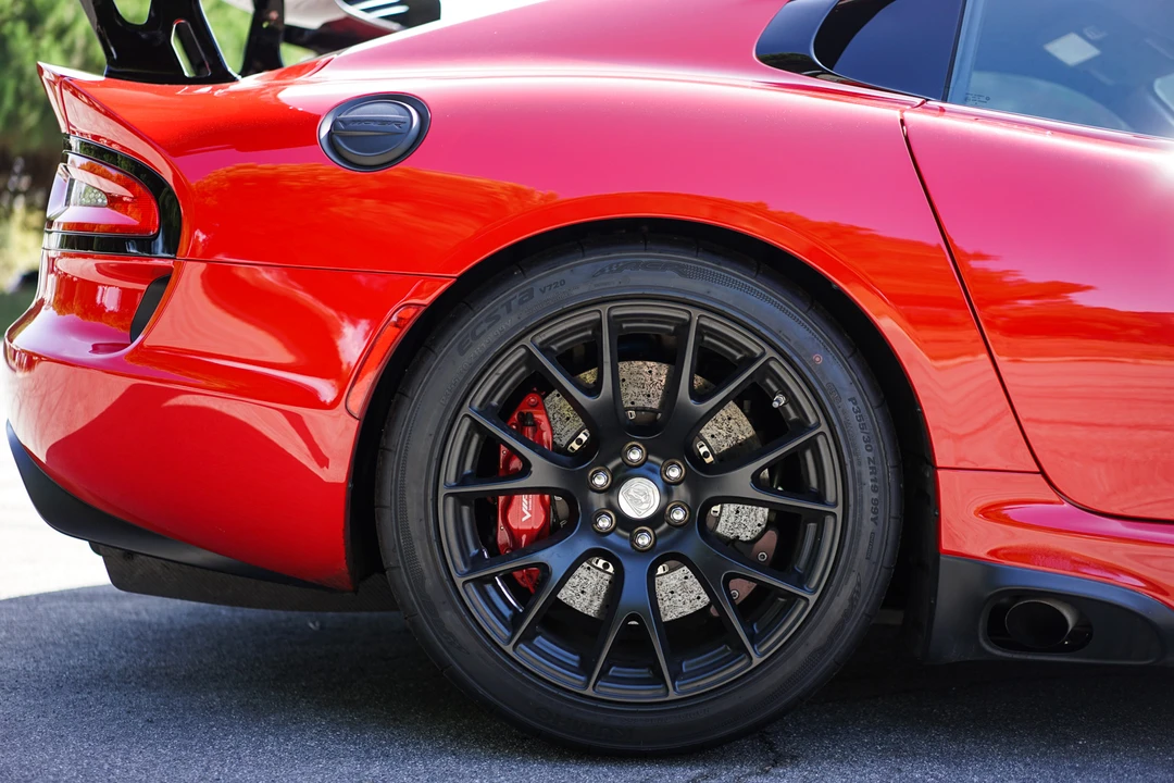 2016 Dodge Viper ACR 5th Gen - Image 23 of 31