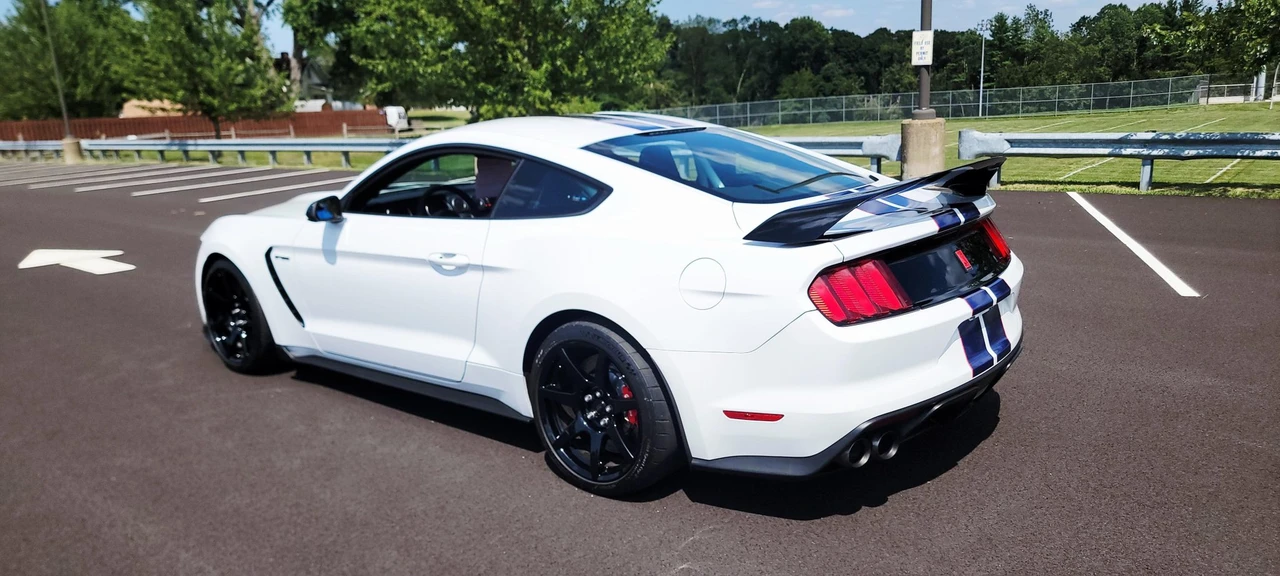 2016 Ford S550 Shelby Mustang GT350R - Image 10 of 31