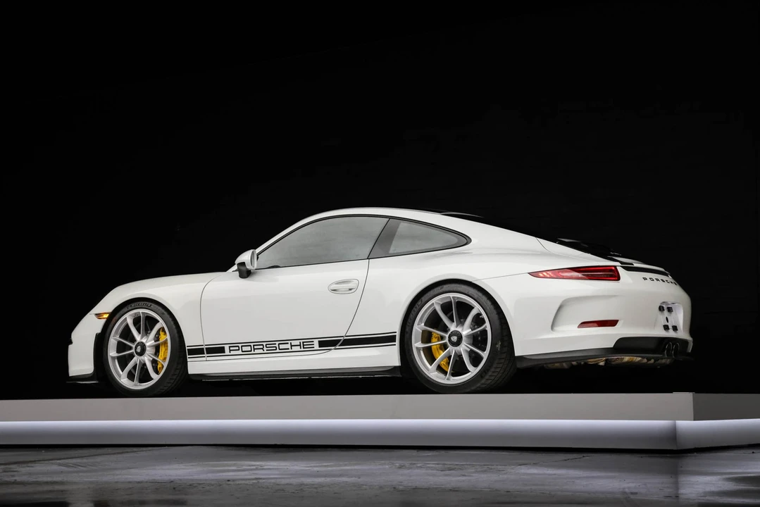 2016 Porsche 991 R - Image 27 of 31