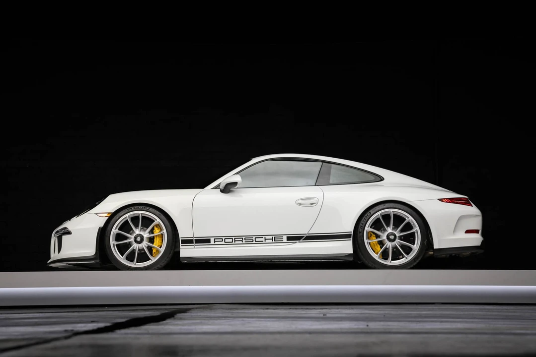 2016 Porsche 991 R - Image 25 of 31