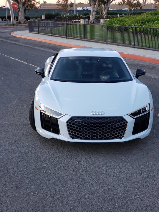 2017 Audi 4S R8 - Image 16 of 31