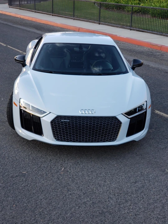 2017 Audi 4S R8 - Image 17 of 31