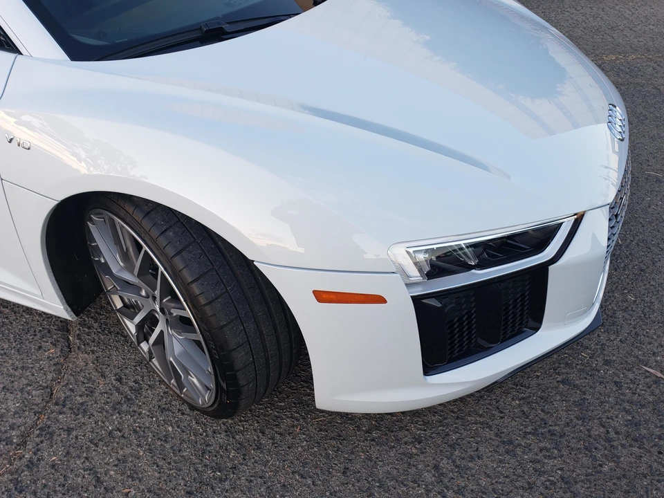 2017 Audi 4S R8 - Image 19 of 31