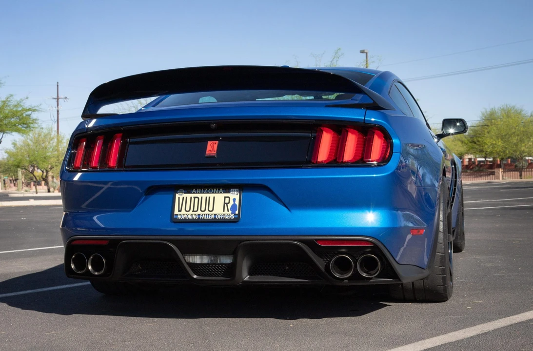 2017 Ford S550 Shelby Mustang GT350R - Image 8 of 31