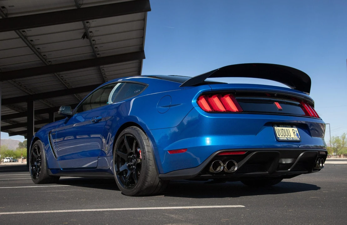 2017 Ford S550 Shelby Mustang GT350R - Image 7 of 31