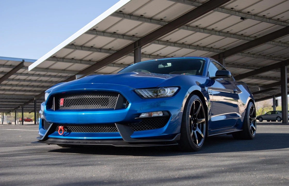 2017 Ford S550 Shelby Mustang GT350R - Image 2 of 31