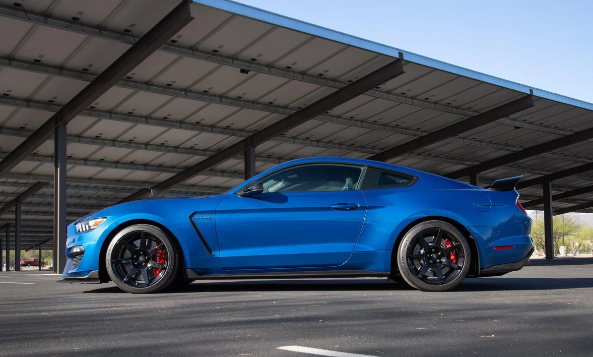 2017 Ford S550 Shelby Mustang GT350R - Image 6 of 31
