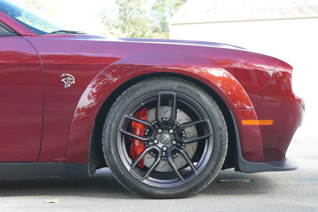 2018 Dodge Challenger SRT Hellcat 3rd Gen - Image 24 of 31